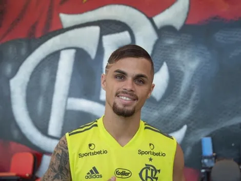 Coritiba tenta contratar Michael e Fla indica destino do atacante