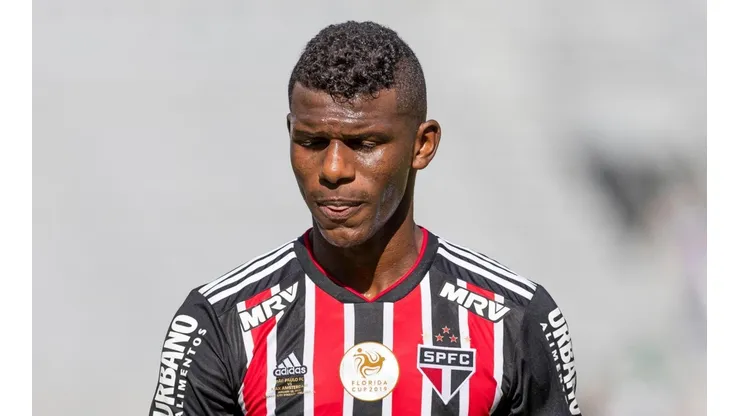 Arboleda tem nome ligado ao Palmeiras em redes sociais