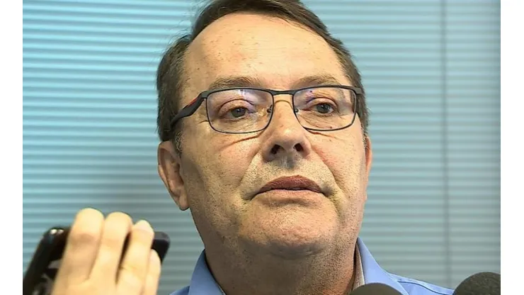 Pedro Lourenço cobra demissão de Enderson Moreira no Cruzeiro