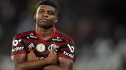 Dome barra saída de Lincoln e libera outro atacante