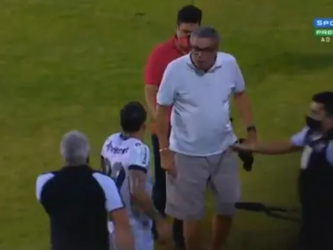 Presidente do Vitória ameaça meia Vina: "Você apanha, seu vagabundo"