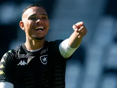 Após acertar com Luiz Fernando, Grêmio quer outro atacante do Botafogo