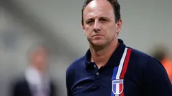 Ceni escala Fortaleza com força total para a partida contra o Corinthians