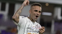 Luan comemora gol e quer dar a voltaPor cima no Timão