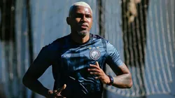 Torcida se revolta com interesse do Sport em Douglas Coutinho