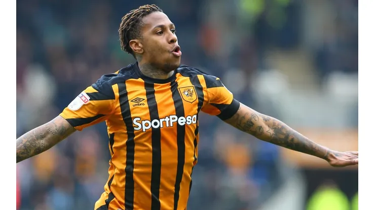 Inter age rápido e encaminha acordo com Abel Hernández