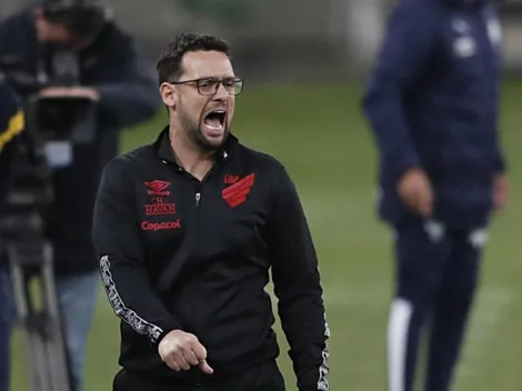 Sem Lucas Silvestre, Athletico tem 5 mudanças na equipe para enfrentar o Fluminense