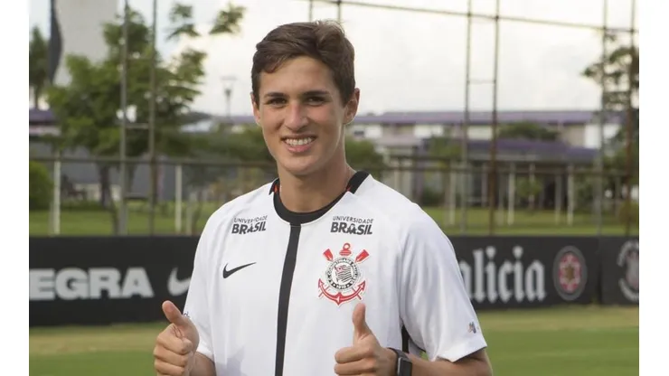 Com Vital, Tiago Nunes esboça Corinthains para duelo contra Fortaleza