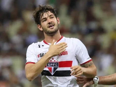 Caetano confirma saga por camisa 9 e Pato é lembrado