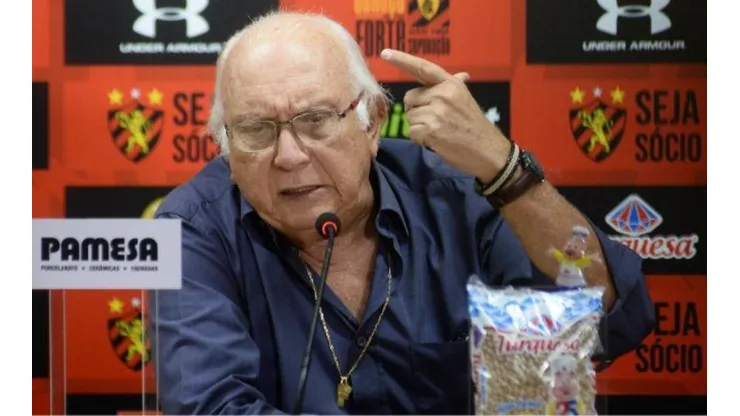 Bivar confirma ter barrado Rafael contra o Santos