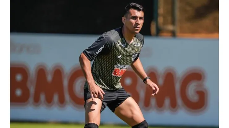 Atlético-MG terá sistema defensivo modificado contra o Inter