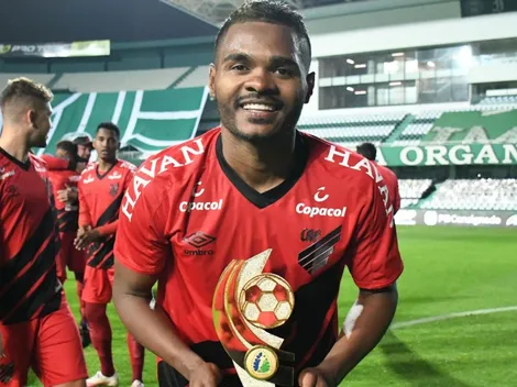 Ausência de Nikão preocupa elenco e comissão técnica do Athletico