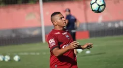 Walter esclarece mal-entendido em negociação com o Sport e sonha defender o Leão