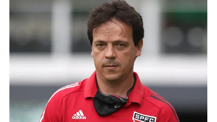 Diniz dispara contra 'debandada' no São Paulo