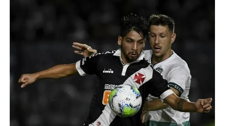 Empresário de Benítez adianta conversa por renovação com o Vasco