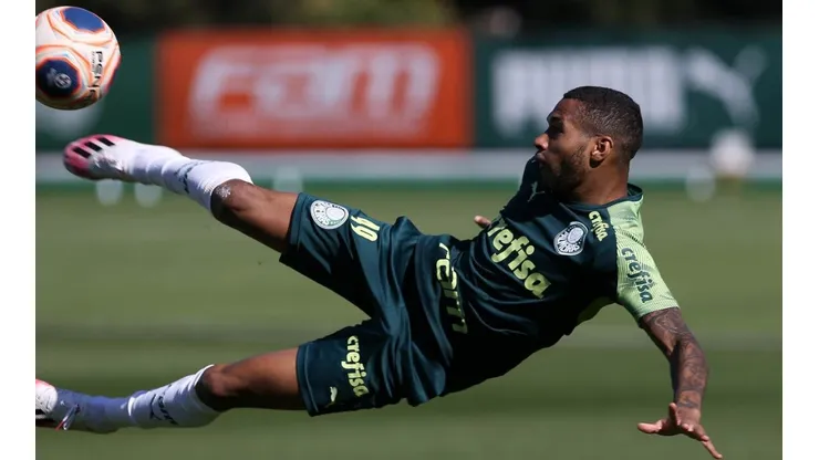 Empresário de Wesley revela contato City Football Group pelo jogador
