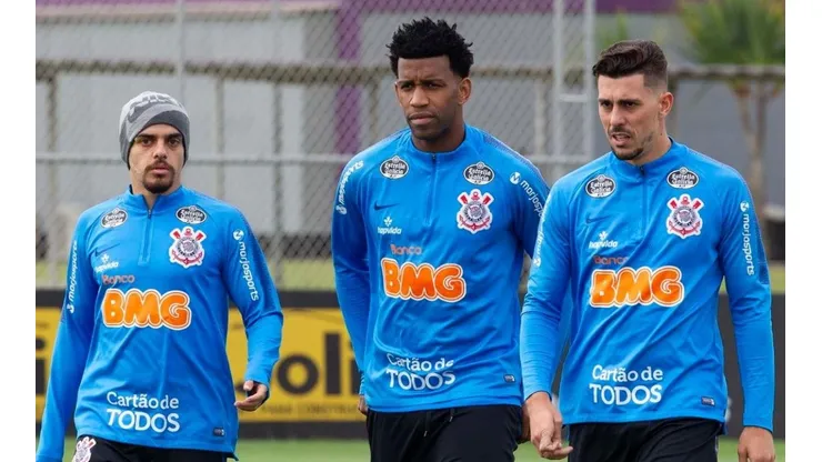Além de Léo Natel e Éderson, Corinthians pode ter mudanças na zaga