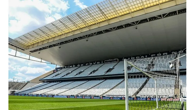 Andrés Sanchez desmente Neto e nega venda de nome da Arena Corinthians