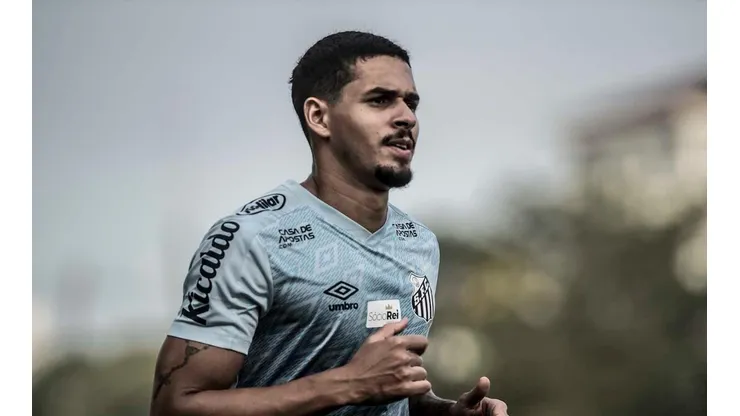 Lesão de Veríssimo preocupa e Santos pode ter até 3 desfalques contra o Sport