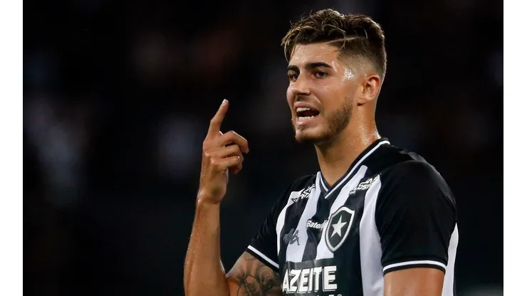 Inter busca contratação de Pedro Raul, do Botafogo