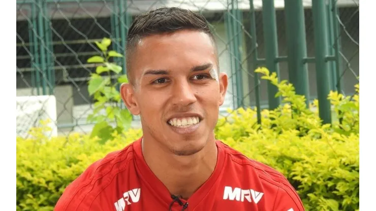 Diniz pode promover a entrada de Igor Vinícius no lugar de Juanfran