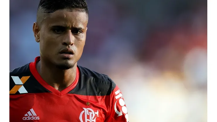 Everton deixou o Flamengo rumo ao São Paulo, onde atua até os dias de hoje.