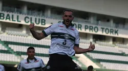 Barroca testa Coritiba com Rhodolfo e Renê Jr para encarar o Flamengo