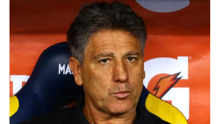 Após empate, Renato elogia equipe do Grêmio