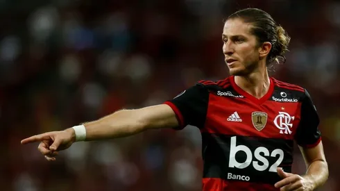Filipe Luís apoia bronca de Dome para cortar mal pela raiz no Flamengo