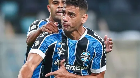 Diego Souza desperdiçou grande oportunidade na partida.
