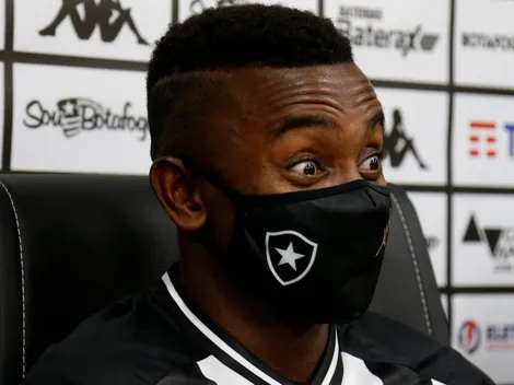 Cláusula envolvendo contrato de Kalou gera preocupação no Botafogo