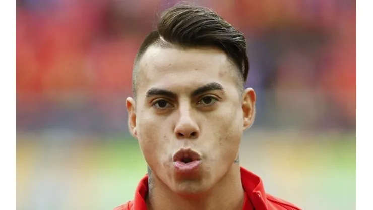 Vargas é desejado por Sampaoli no Atlético.