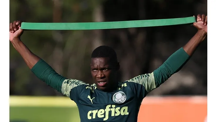 Benfica entra forte para levar Patrick de Paula do Palmeiras