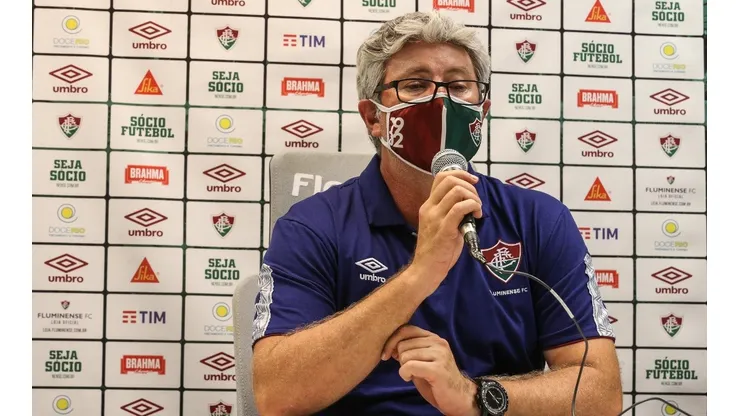 Odair dá veredito sobre titularidade de Nenê