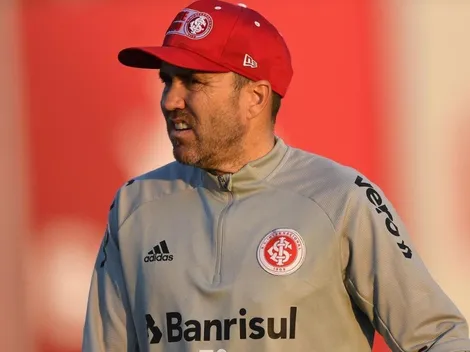 Coudet admite rodízio no elenco do Inter durante "maratona" de jogos