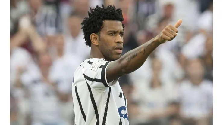 Em entrevista, Gil 'dá receita' para Corinthians lutar pelo título brasileiro