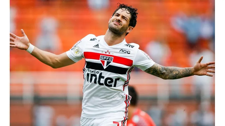 Revelado pelo Inter, Alexandre Pato tem nome especulado no Grêmio