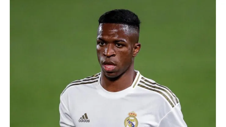 Chelsea pode desembolsar R$ 384 milhões para contratar Vinícius Júnior