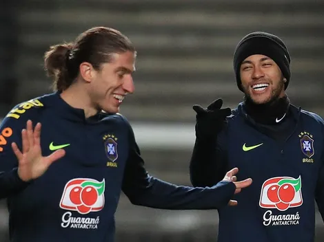 Neymar não perdoa Filipe Luís por gol contra