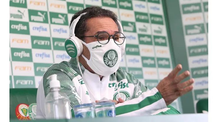 Luxemburgo comenta sobre a possibilidade de reforços no Palmeiras