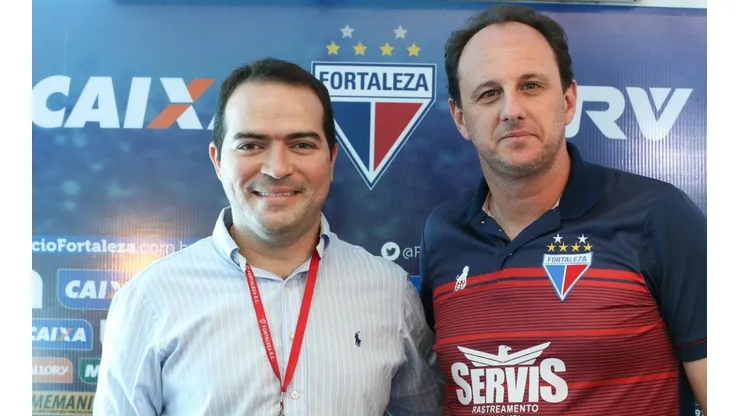 Marcelo Paz 'cutuca' Ceni por exigências