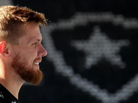 Forster tem salário debatido no Botafogo