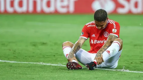 Guerrero foi bastante cobrado pela torcida.