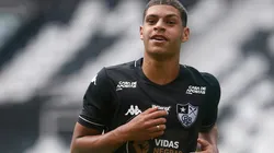 Botafogo aguarda propostas de Napoli e Everton por Luís Henrique