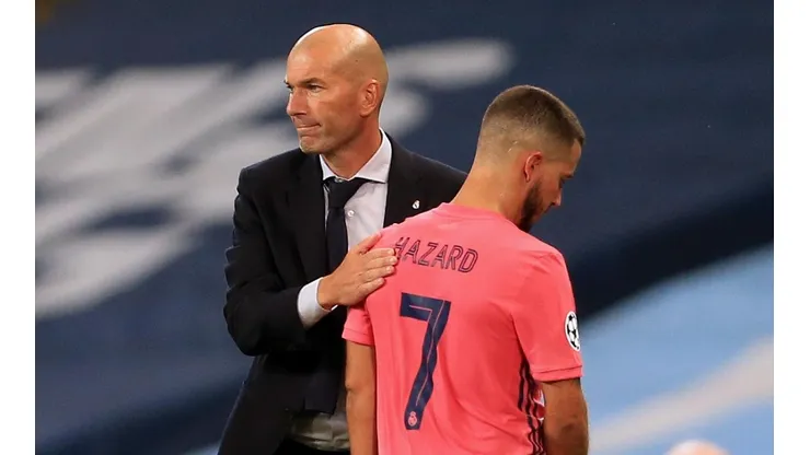 Zidane se irrita com pergunta sobre deixar Vini Jr no banco