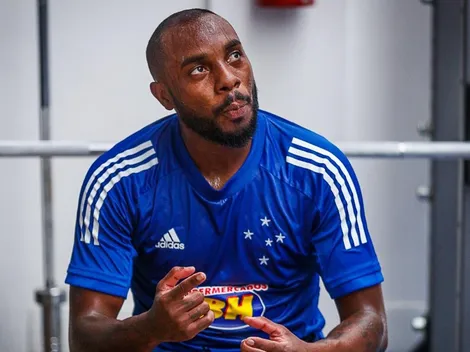 Manoel retorna ao Cruzeiro após empréstimo ao Trabzonspor