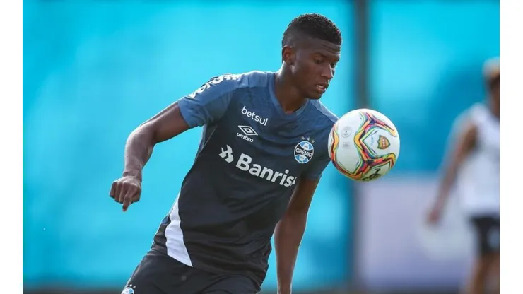 Orejuela 'embaralha' escalação do Grêmio para final do Gauchão