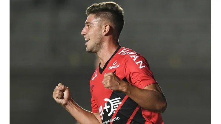 Bissoli é dúvida para final do Paranaense
