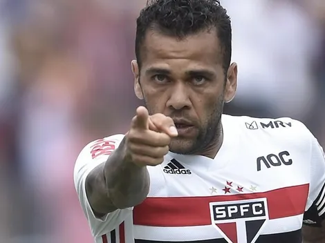 Daniel Alves descarta deixar o São Paulo após repercussão envolvendo o Bahia