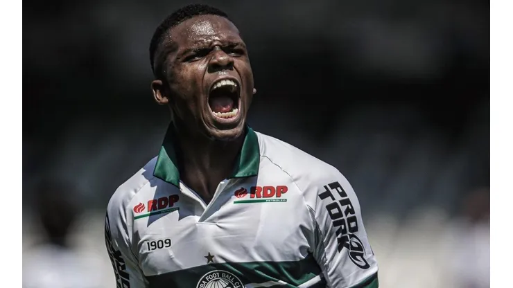 Coritiba vê propostas da Ásia e Europa por Wellissol